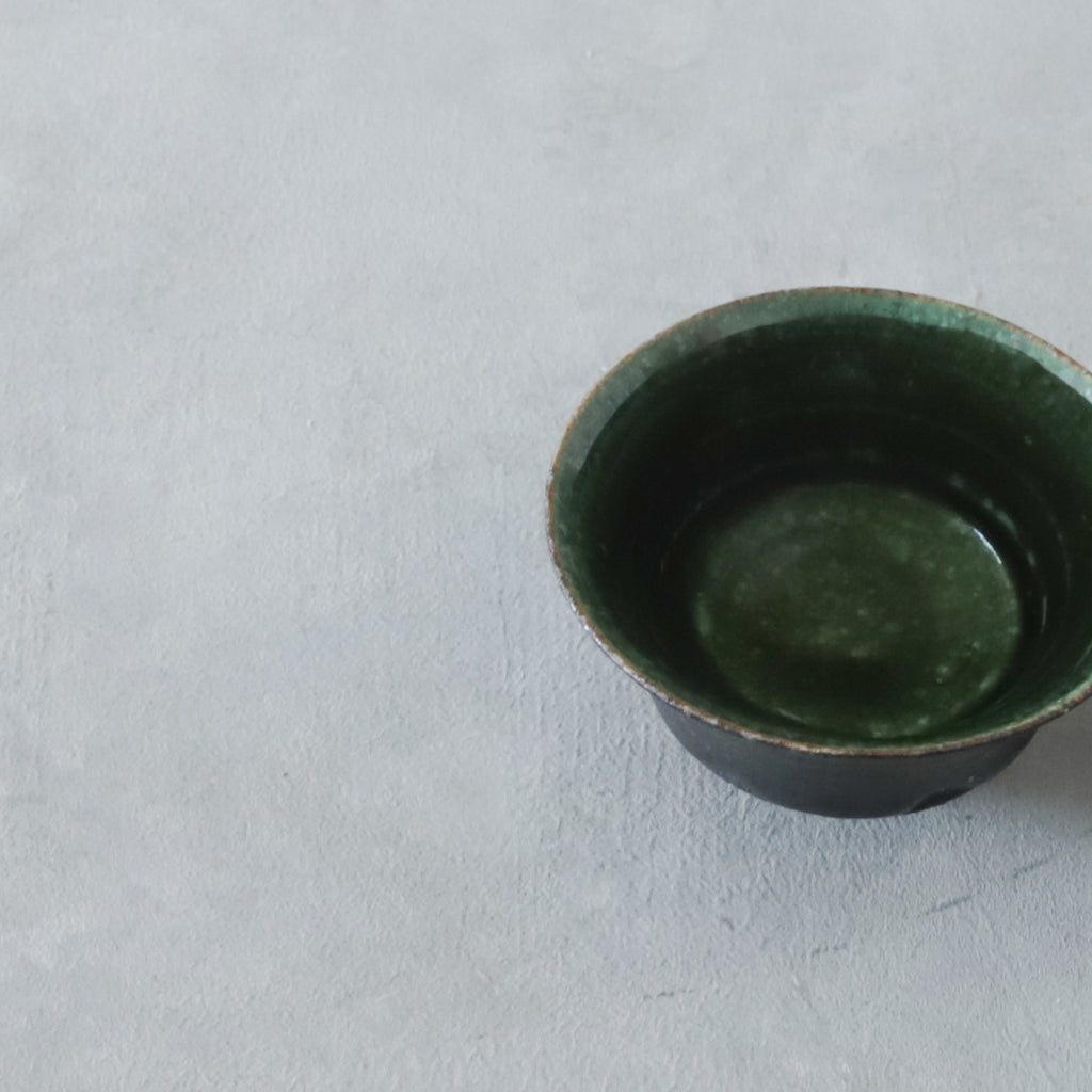 黒木泰等　2509 織部ぐいのみ 02