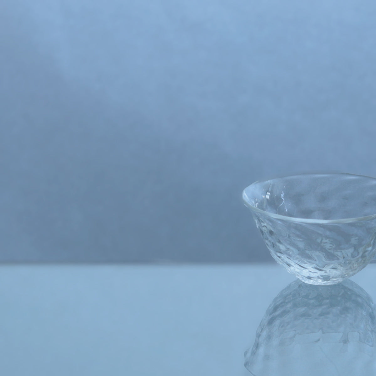 橋村大作　34  モールドの茶杯
