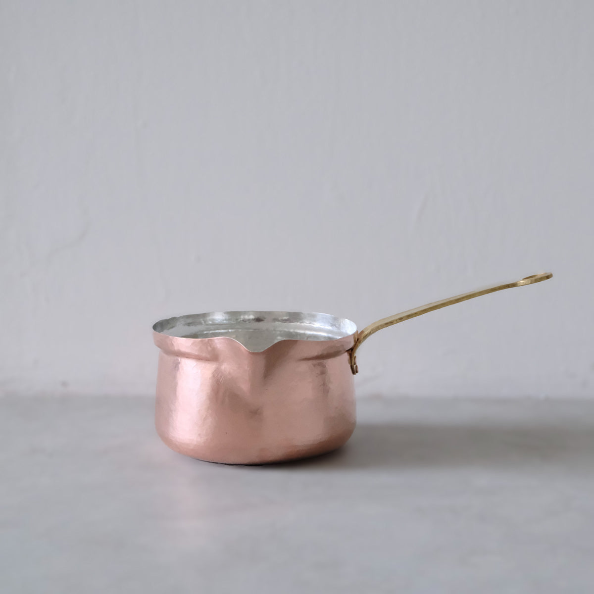 伊藤祐嗣-銅のミルクパン– かたくち屋 ほとり - 片口, etc.