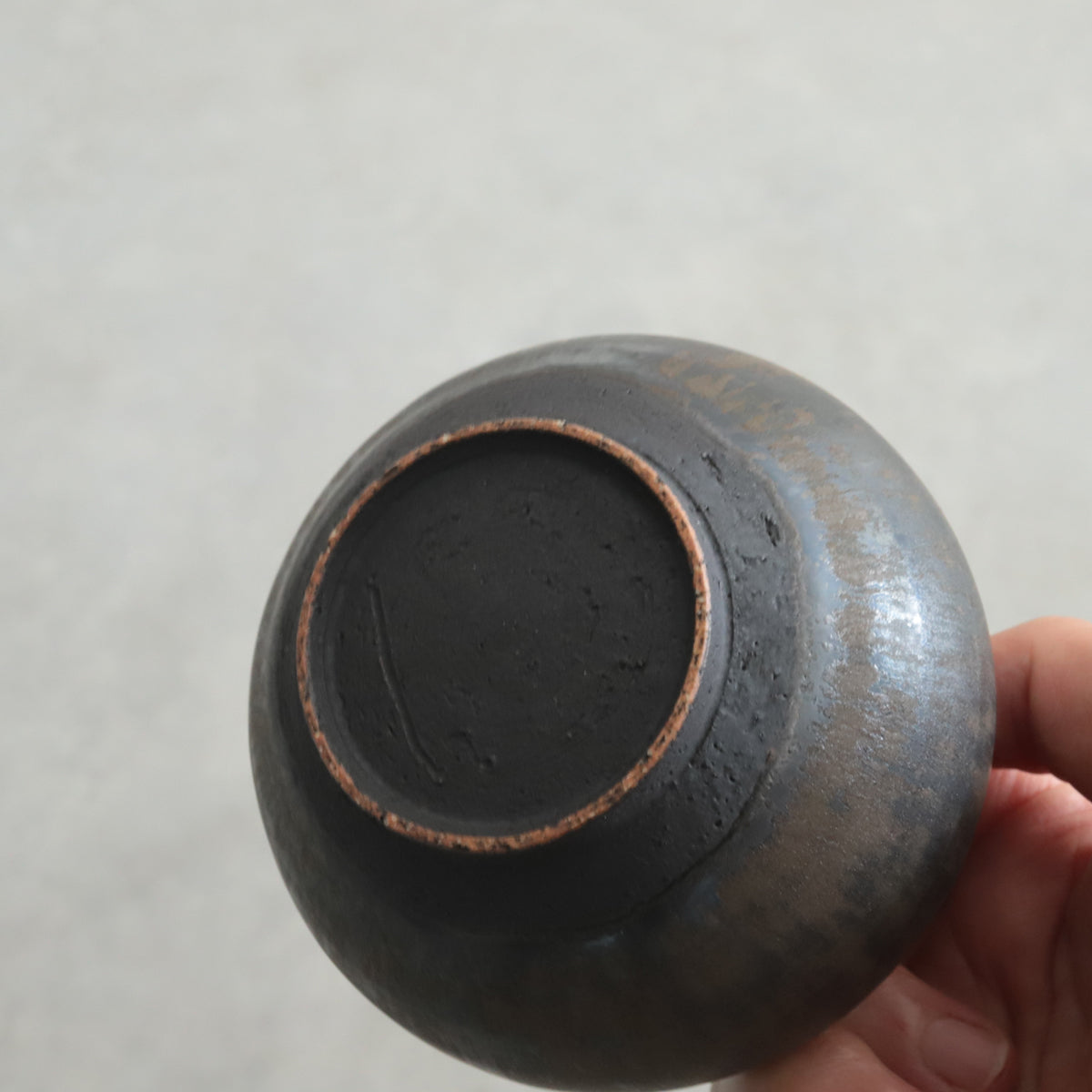 黒木泰等　2505 織部口付注器