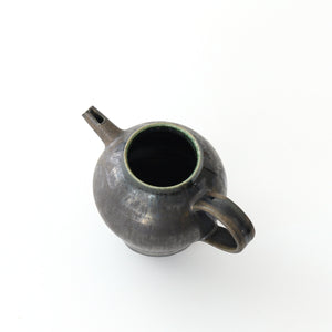 黒木泰等　2412 織部後手注器
