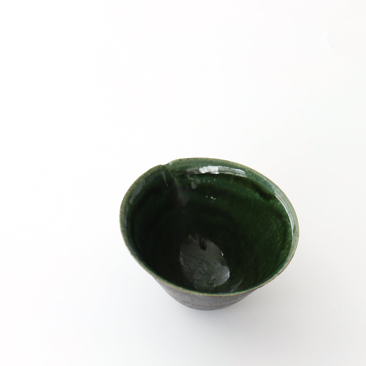 黒木泰等　2416 織部雫型片口
