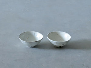 鈴木智尋　2506 粉引平盃 01