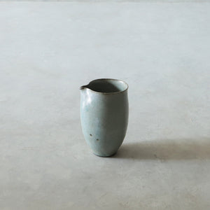 高田志保　2510 灰釉片口 01