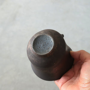 高田志保　2512 黒釉片口 02