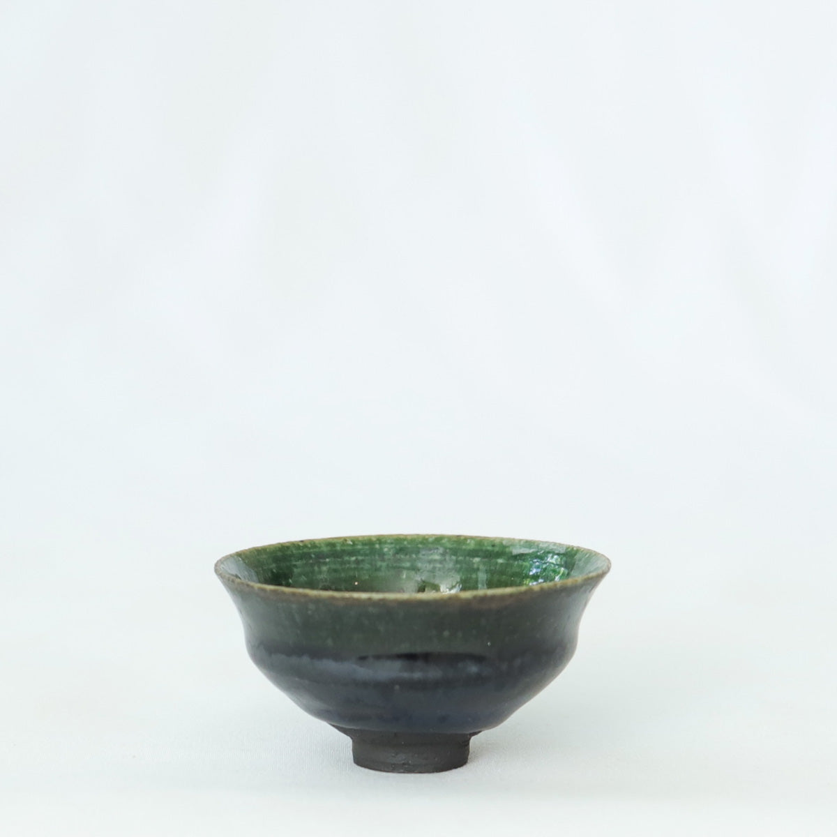 黒木泰等　織部ぐい呑 03