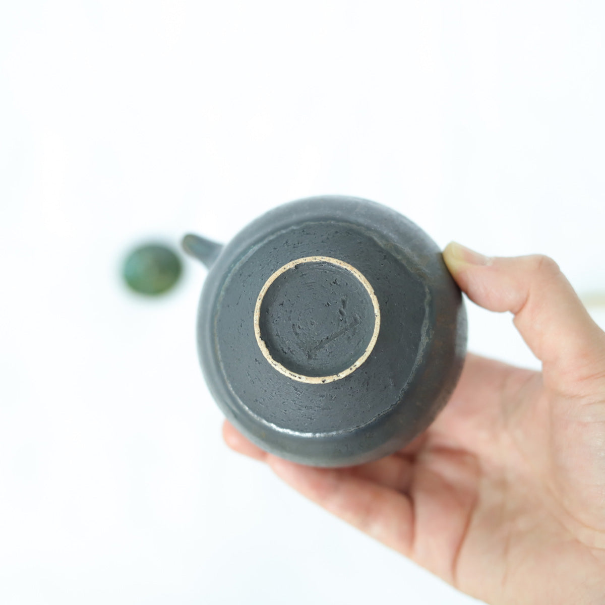 黒木泰等　織部上手酒器