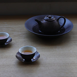 鈴木進　黒釉茶船02