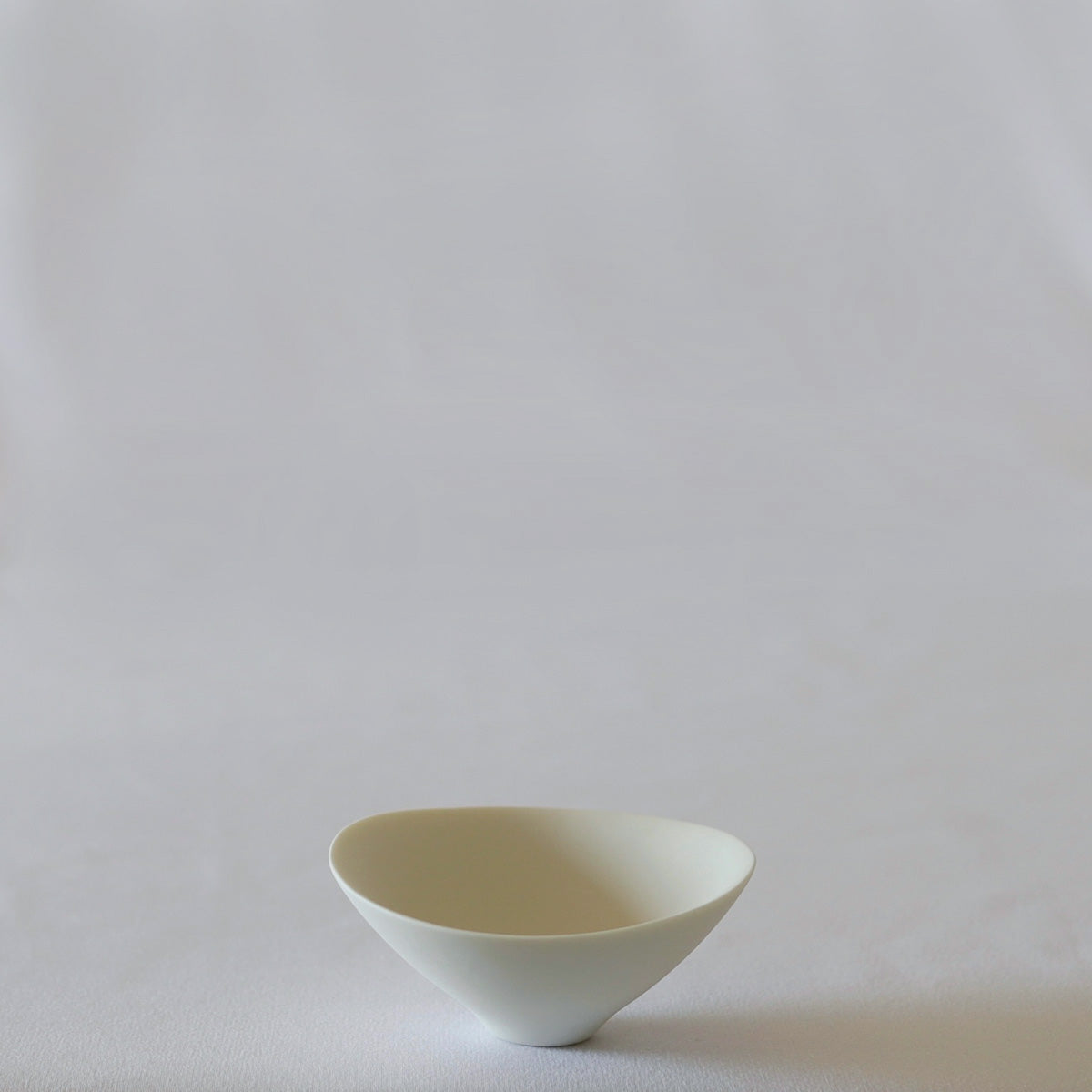 打田翠 白磁焼締盃– かたくち屋 ほとり - 片口, etc.