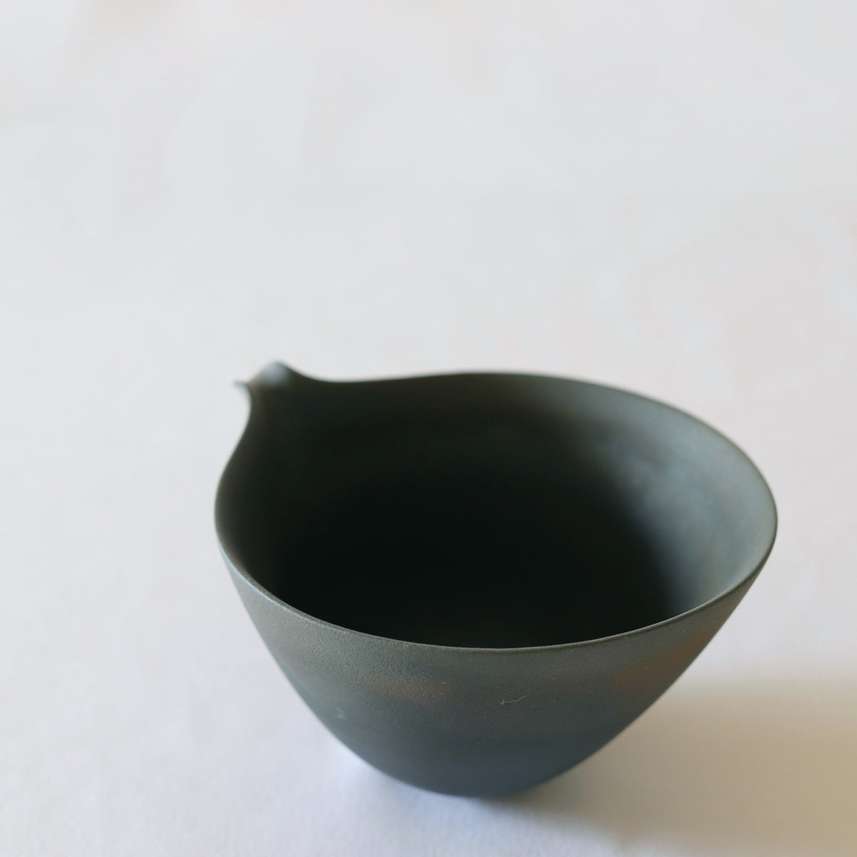 打田翠　炭化片口 黒 02