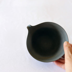 打田翠　炭化片口 黒 02