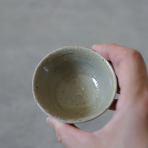 上野剛児　灰釉ぐい呑み