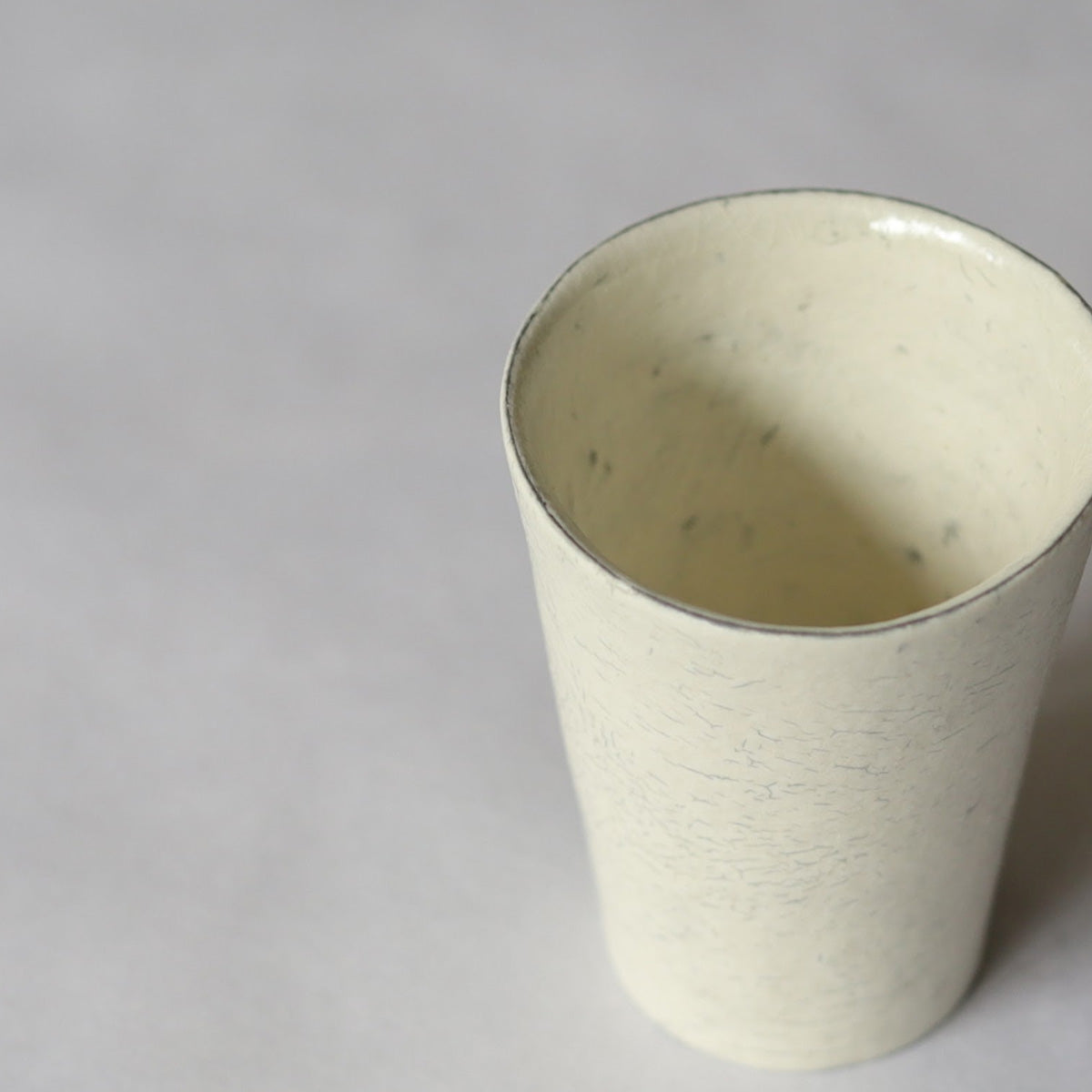 横山拓也　杯　白