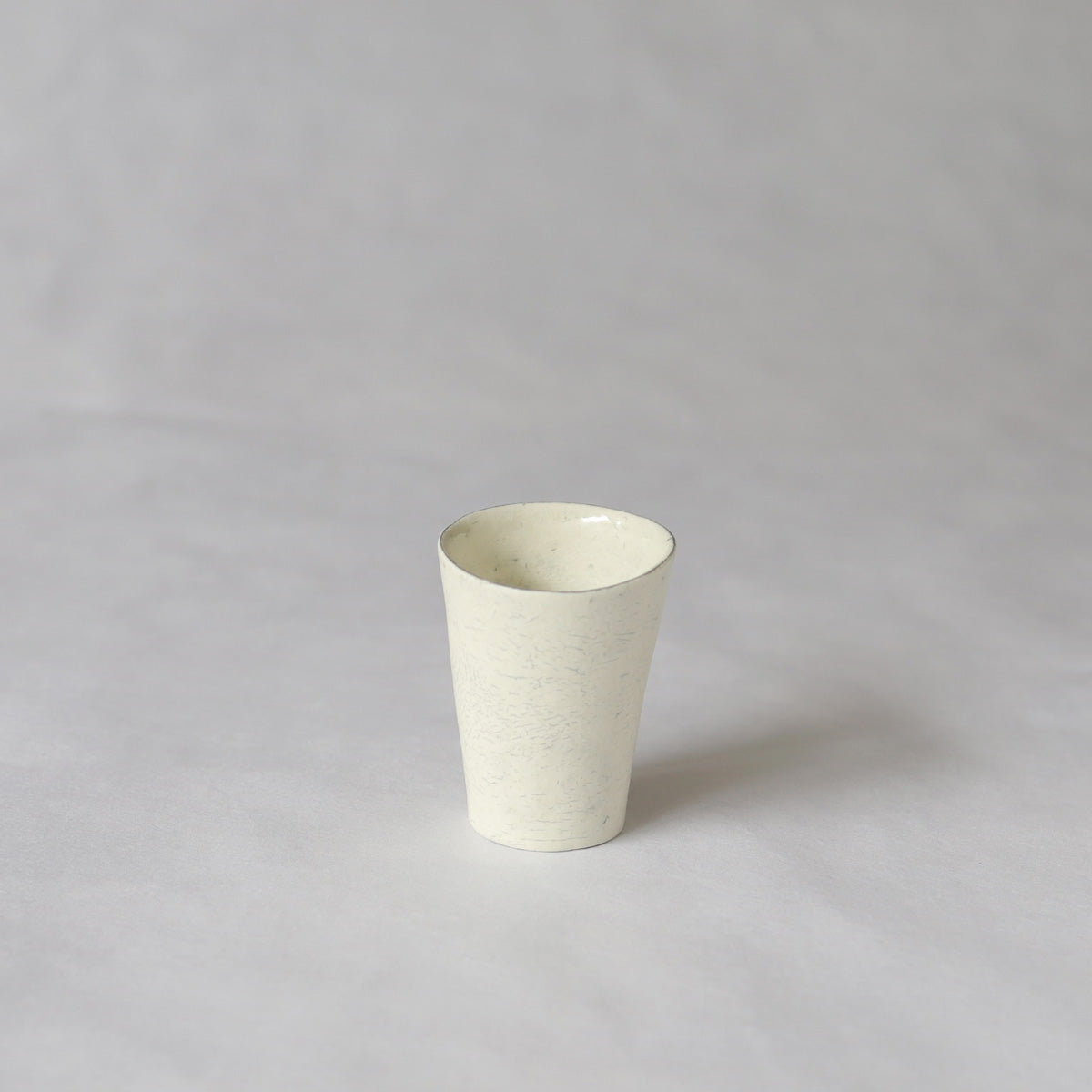 横山拓也　杯　白